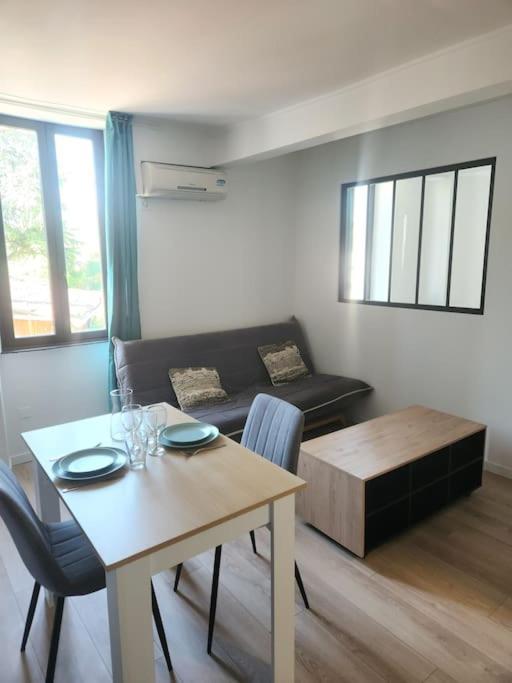 Appartement Le Maillot V à Castres  Extérieur photo