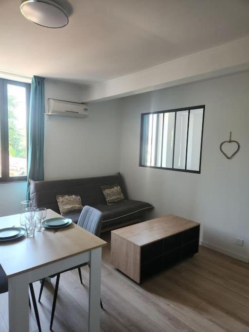 Appartement Le Maillot V à Castres  Extérieur photo